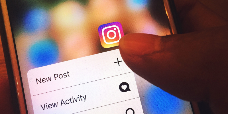 How To Make Money On Instagram — Become a social media manager
