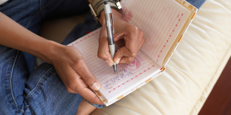 How To Save Money In Nigeria: A Beginner’s Guide — Record and reduce your expenses