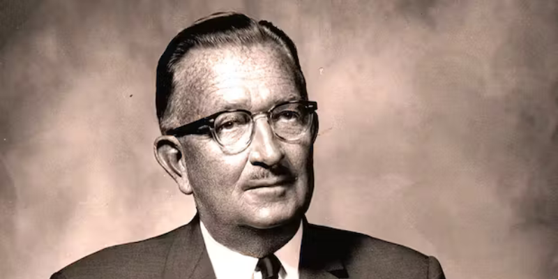 16 investment quotes from some of history's greatest investors — Thomas Rowe Price Jr., Founder of T. Rowe Price Group Inc