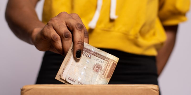 How to make ₦100k monthly on PiggyVest — Save like crazy!